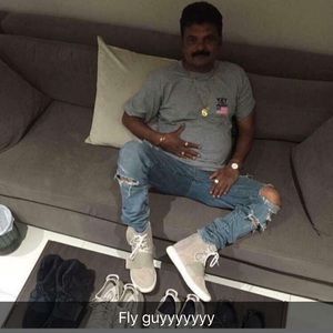 Meet your Posher, Shakir